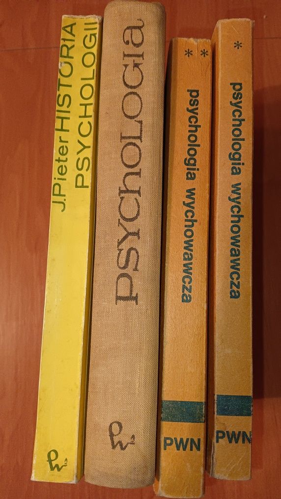 Psychologia, 4 książki.