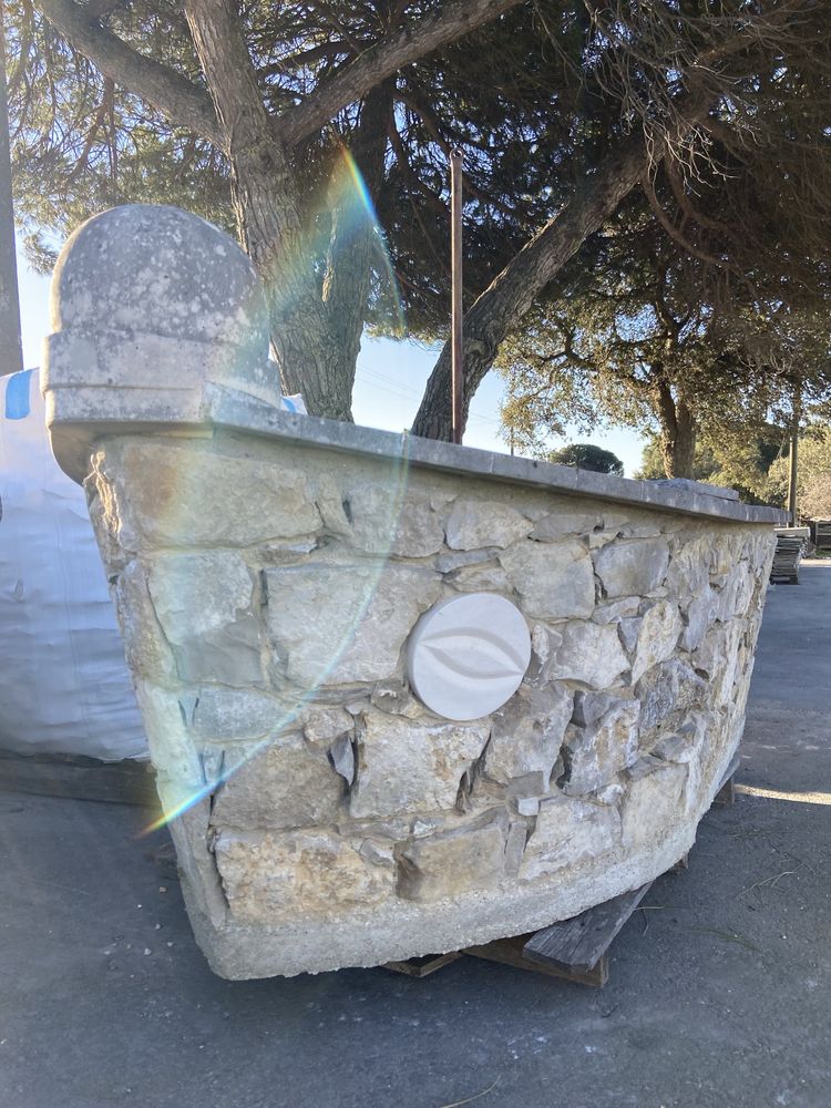 Barco forrado a pedra