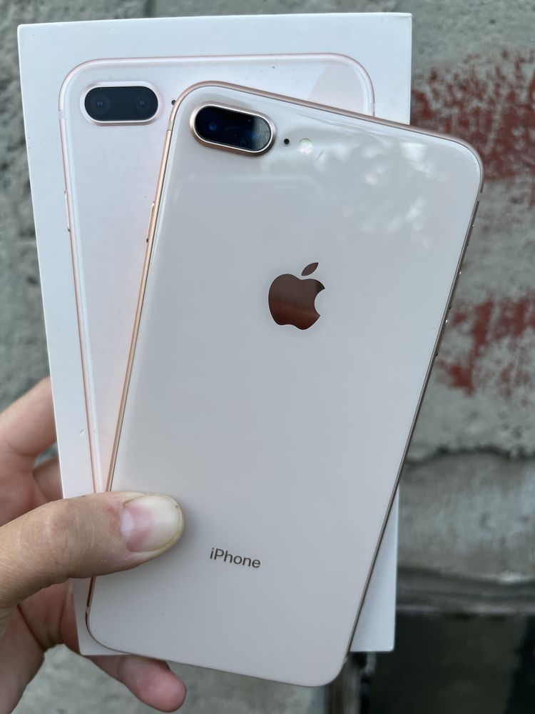 iPhone 8 plus 64gb