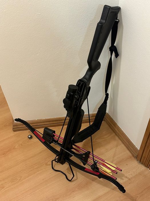 BESTA RECURVA JAGUAR I, 220 fps 175 lbs