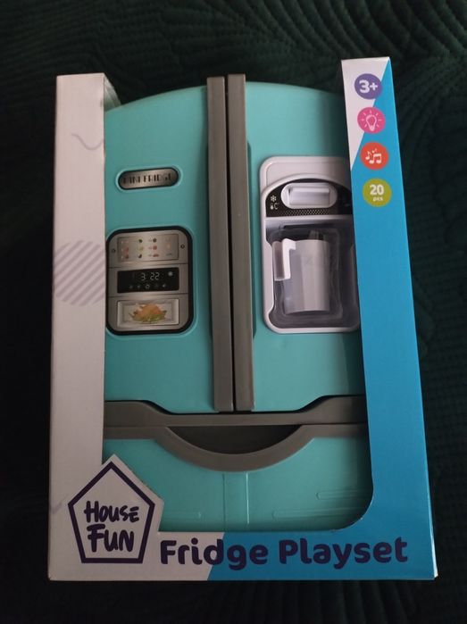 Lodówka zabawkowa
