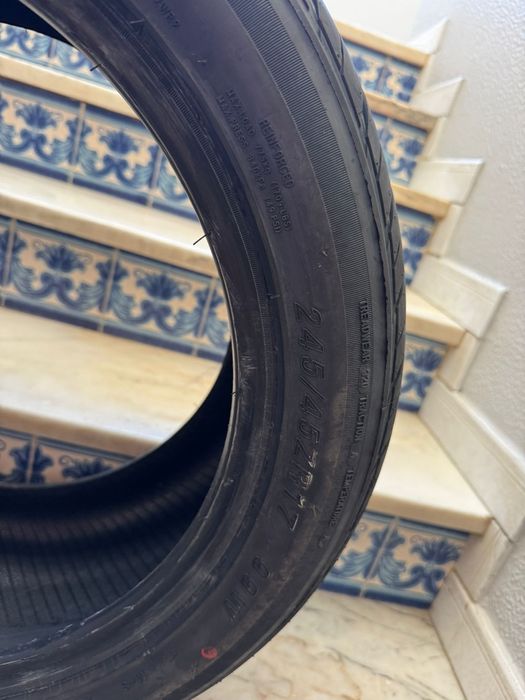 Pneus 245/45/17 Mazzini