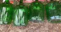 Garrafões 5 litros, em vidro verde
