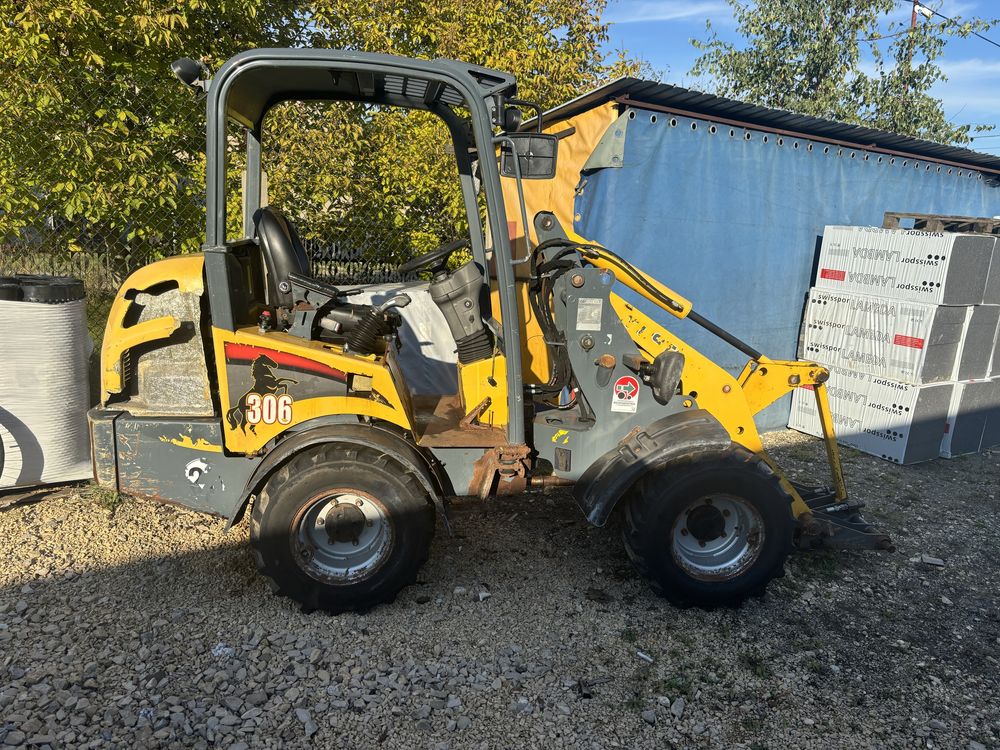 Ładowarka miniładowarka Mustang AL 306 Manitou  1500 mth