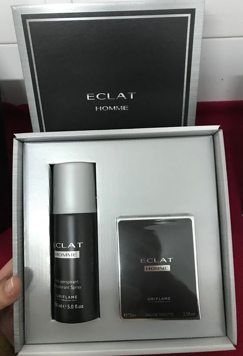 Caixa Cofrett Perfume + Spray Eclat Homme