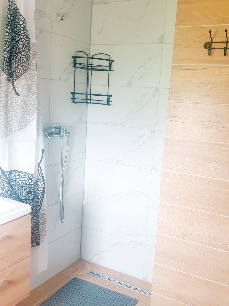 Wolne 12os jezioro Sauna 3 sypialnie domek bania z jacuzzi
