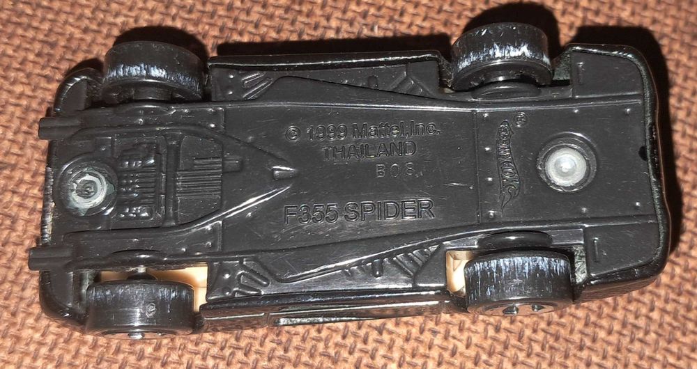 Carro ferrari F355 Spider