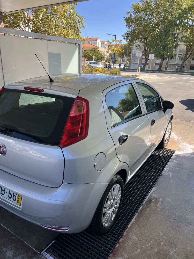 Fiat Punto 2017 (Mandem mensagem)