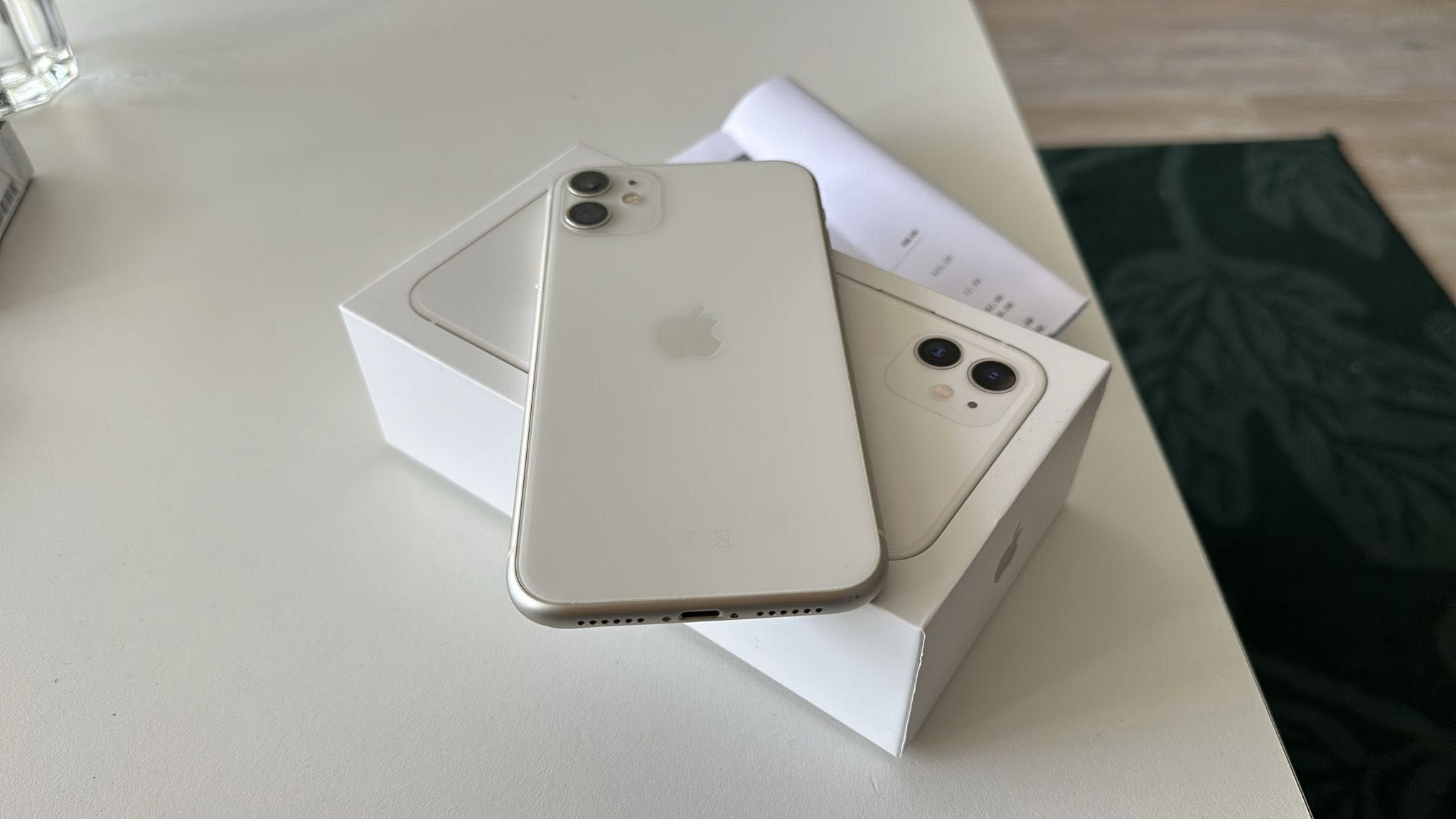 Vendo iPhone 11 64Gb Livre Branco Fatura de Compra