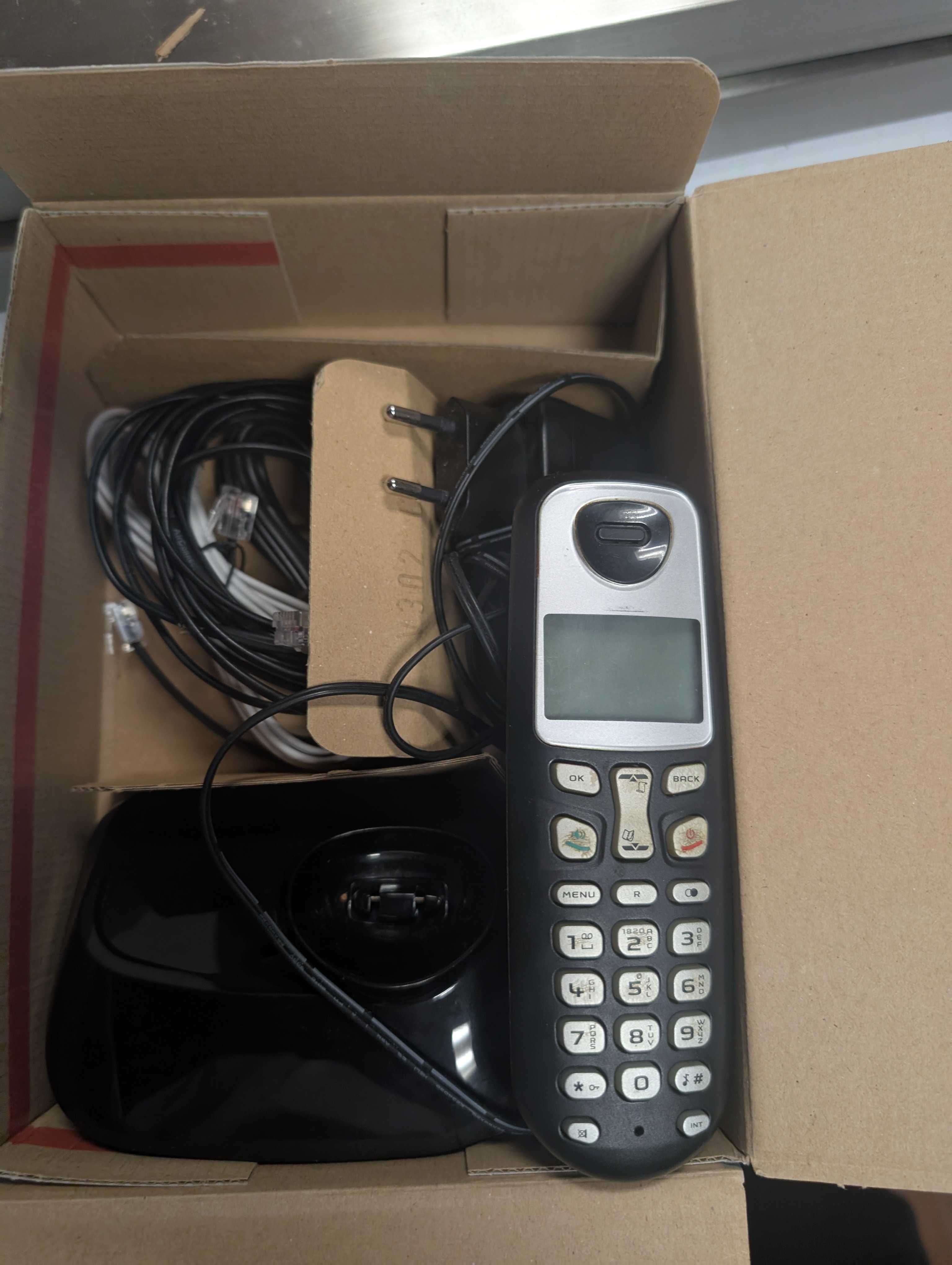 Telefone Fixo (Sem Fios) Gigaset A220 - Usado (c/ caixa e manual)