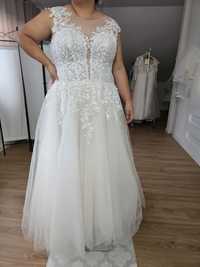 Suknia ślubna rozmiar  44-46 plus size