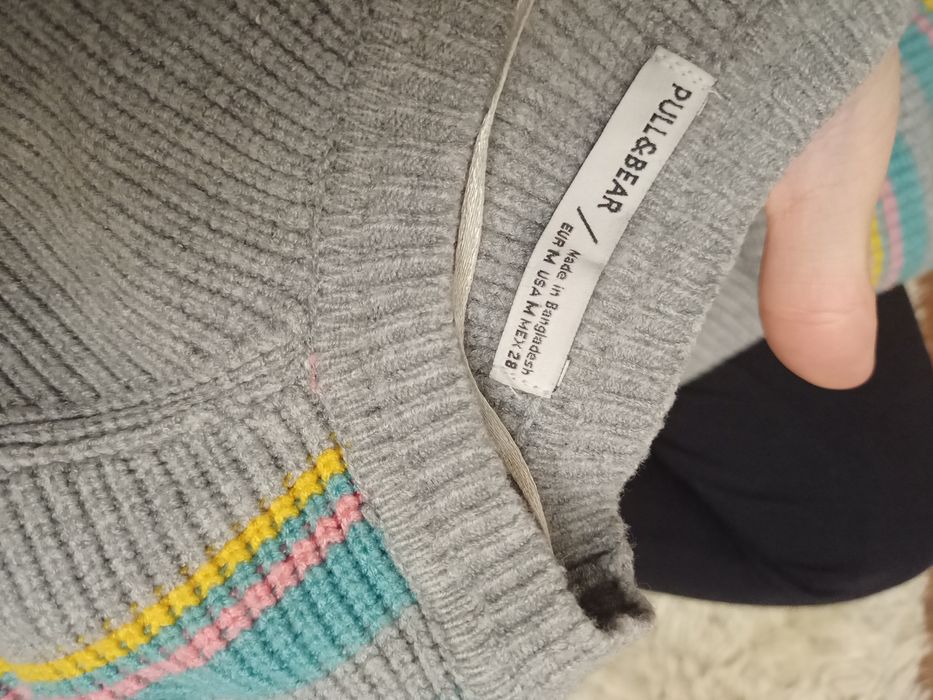 Sweterek damski Pull & Bear M