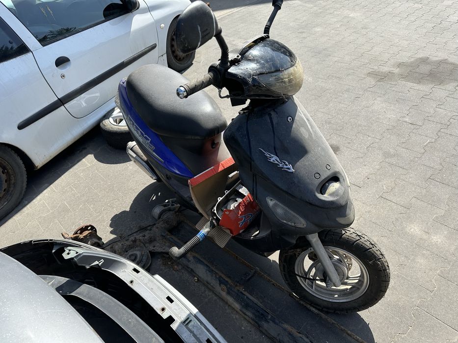 Qingqi qm50qt-6 rs450 street skuter na czesci