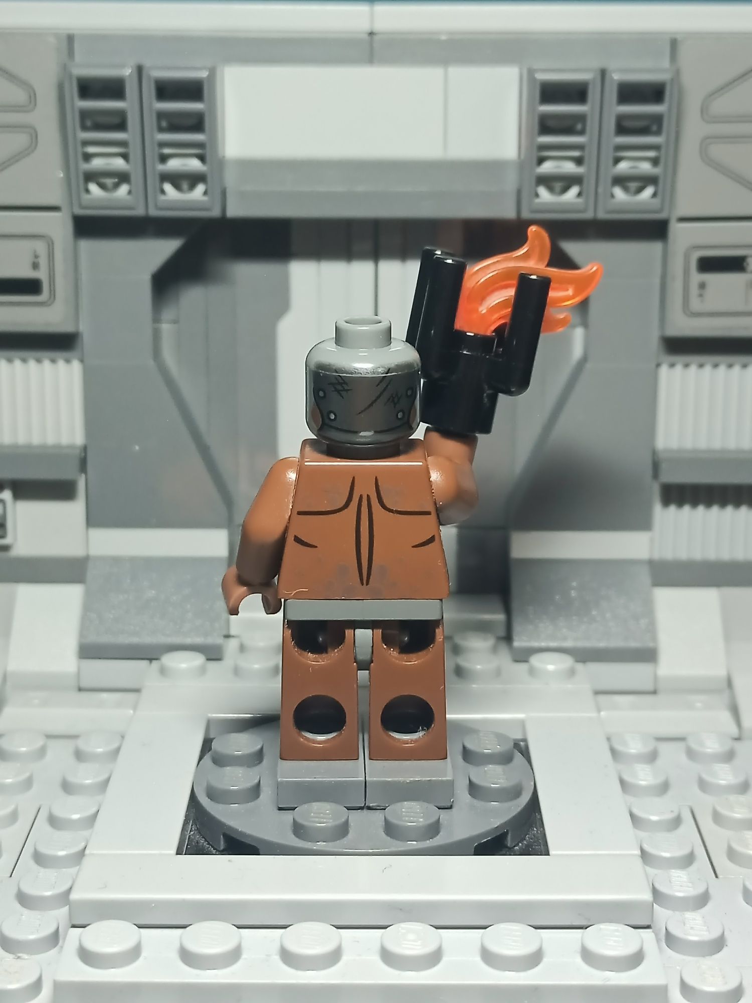 Lego Hobbit/Władca Pierścieni - Uruk-hai-Berserker