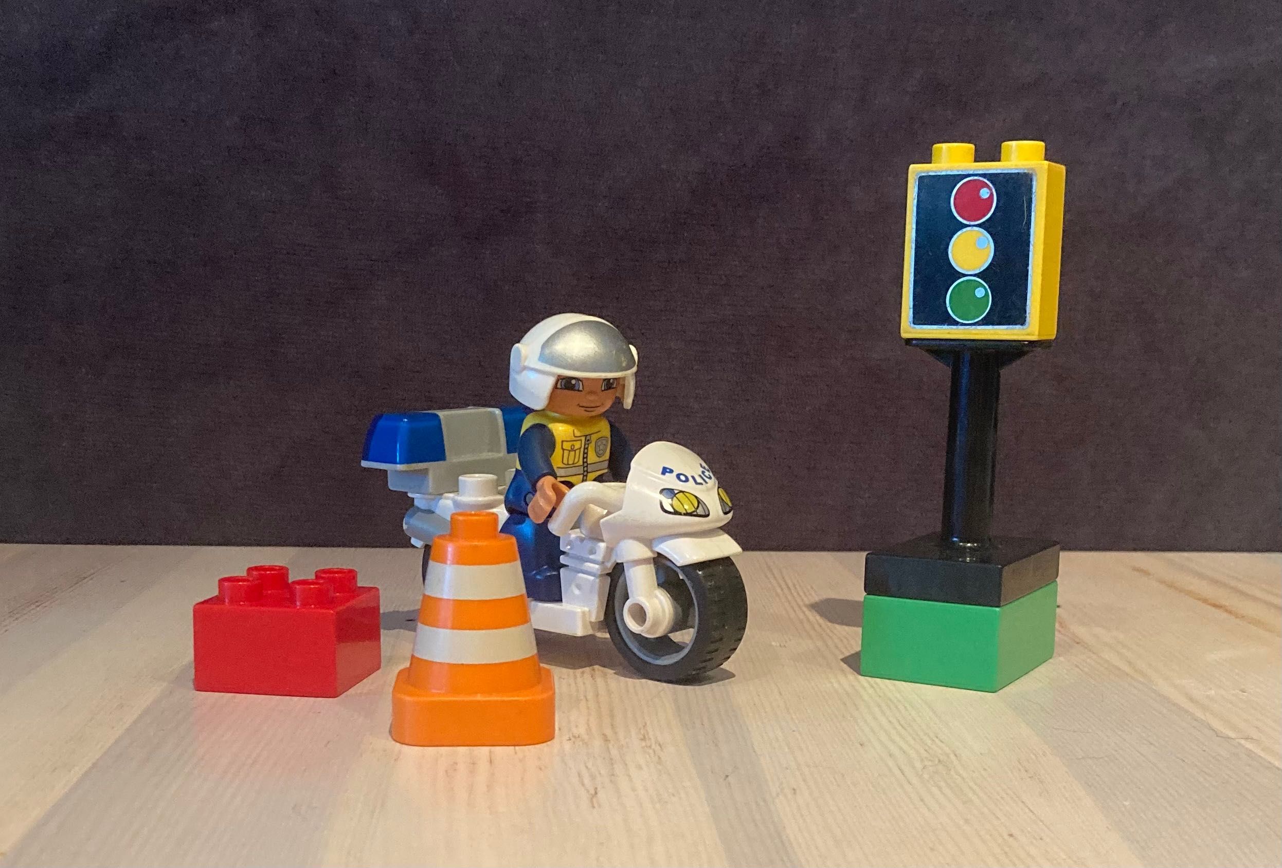 Lego Duplo 5679 Motocykl policyjny