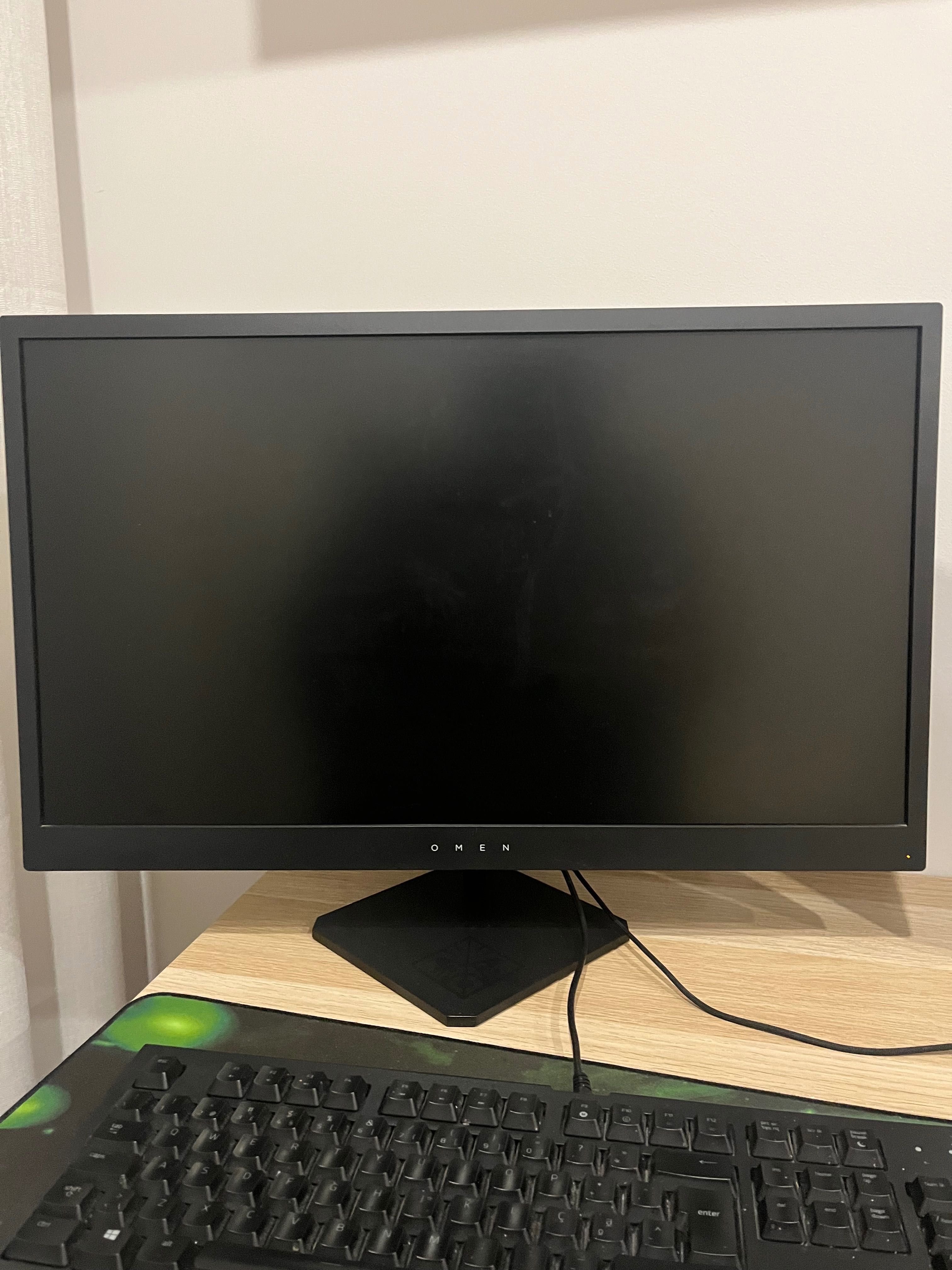 2x Monitores Gaming HP OMEN Z7Y57AA (25'' - 1 ms - 144 Hz - FreeSync)