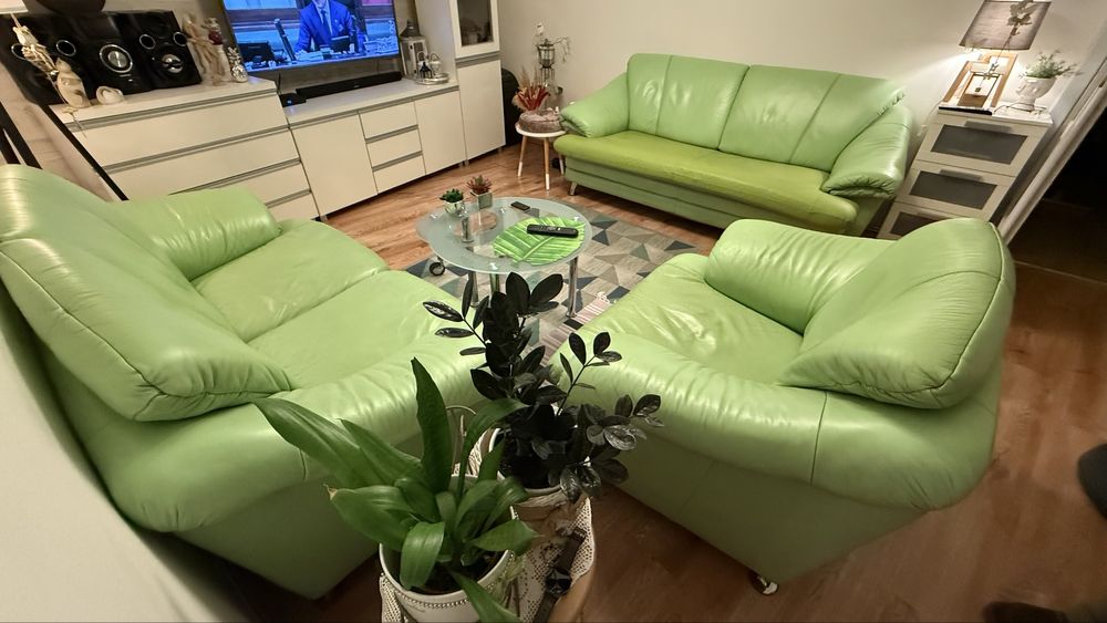 Zestaw wypoczynkowy skóra funkcja spania - bardzo dobry stan !