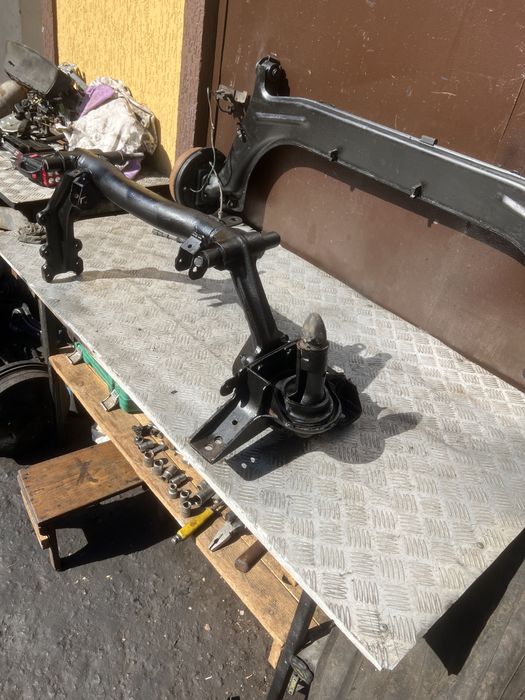 Балка подрамник передний передняя нива niva