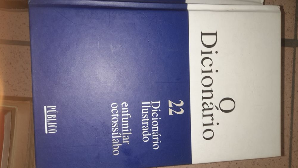 4 volumes dicionarios / gramática