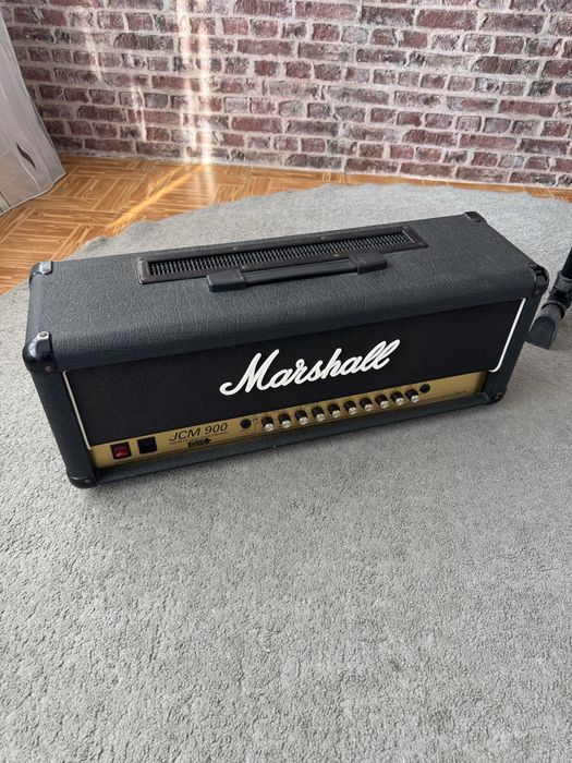 Marshall JCM 900: Cabeça 100W Hi Gain Dual Reverb | Clássico do palco
