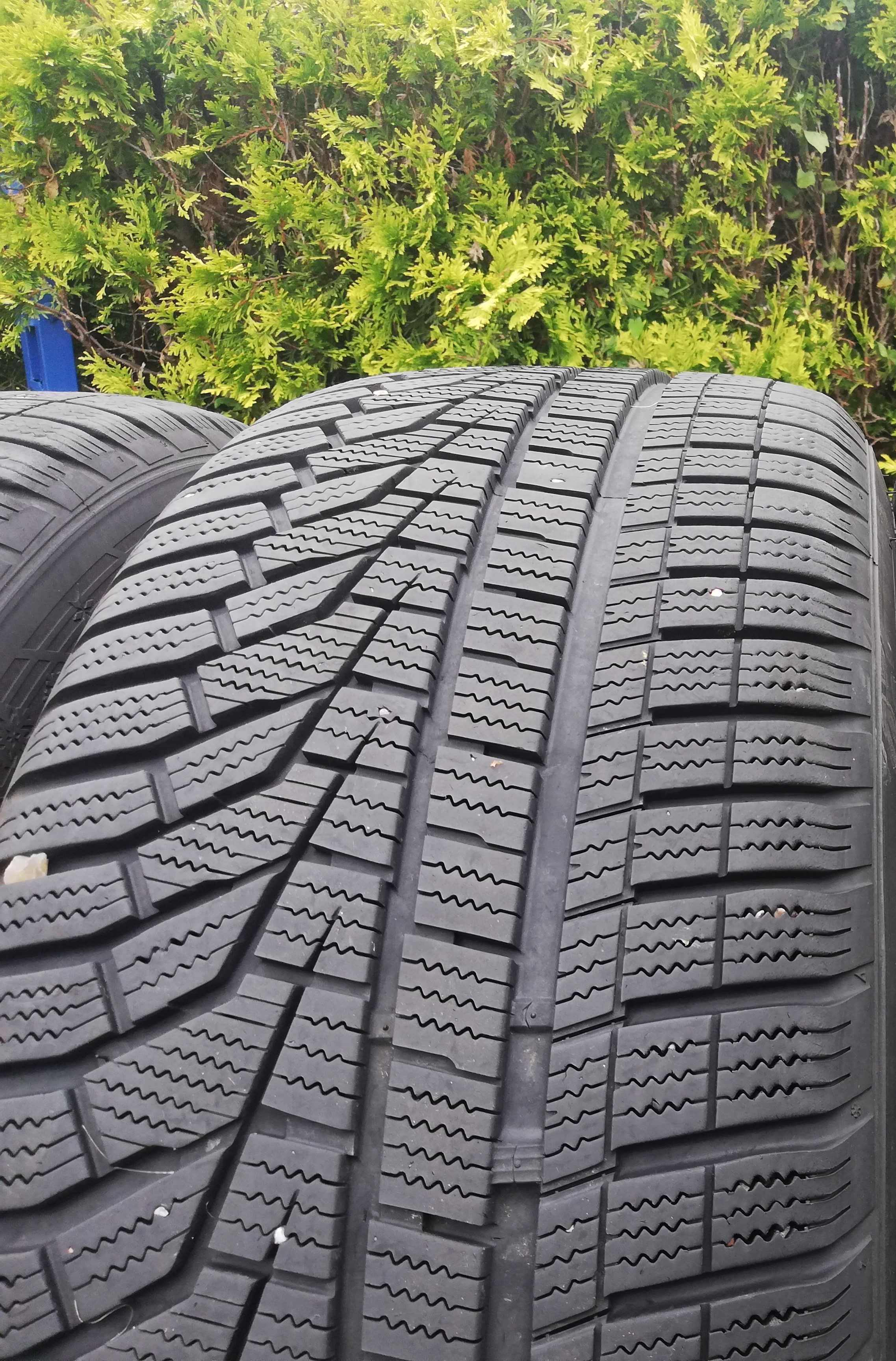 1x 225/65 R17 102H Hankook Winter i*cept Evo2 SUV / 334A