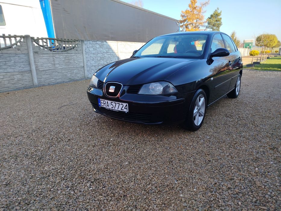 SEAT Ibiza samochód osobowy