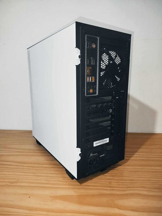 Torre Gaming  [CUSTOM 3]