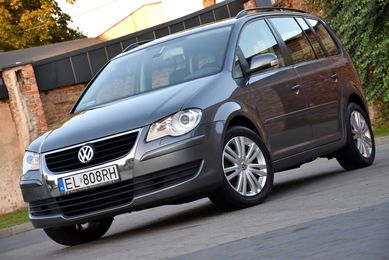 Volkswagen Touran 1.4TURBO 140km Lift TYLKO:131460km Doinwestowany HAK