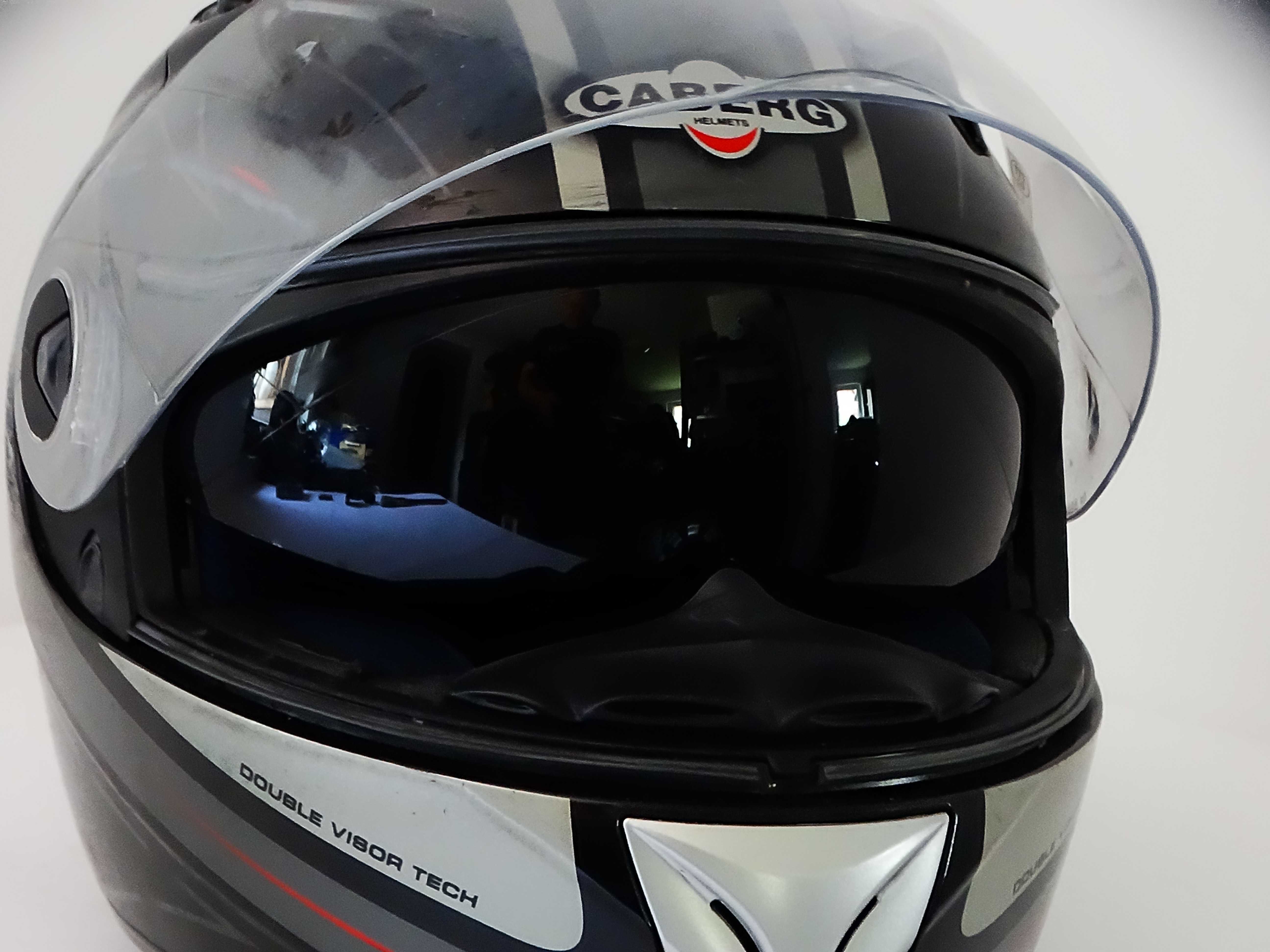 Motocyklowy integralny kask CABERG rozmiar L