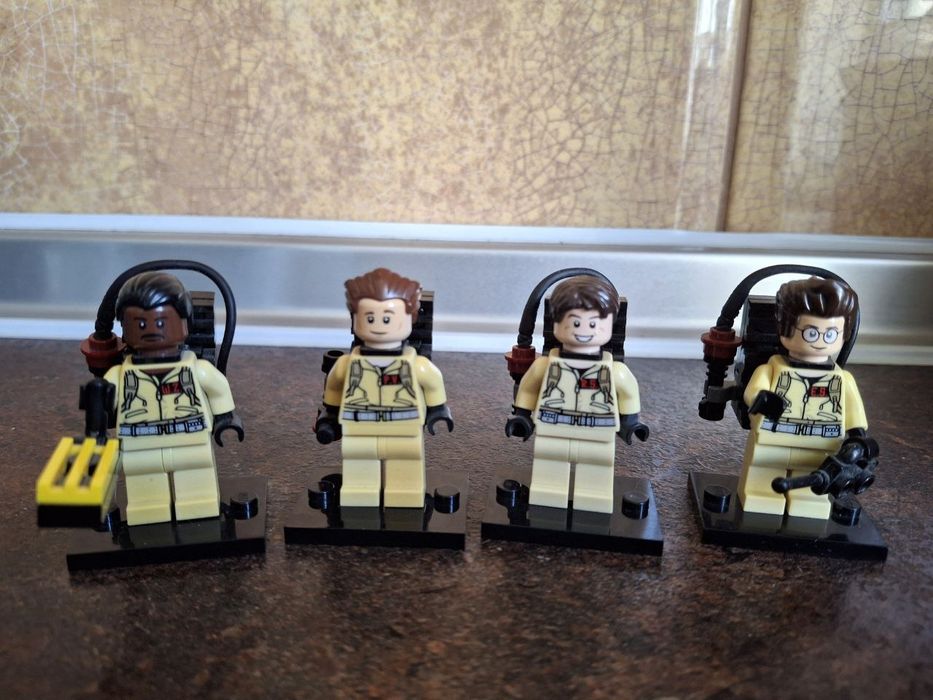 Минифигурки лего