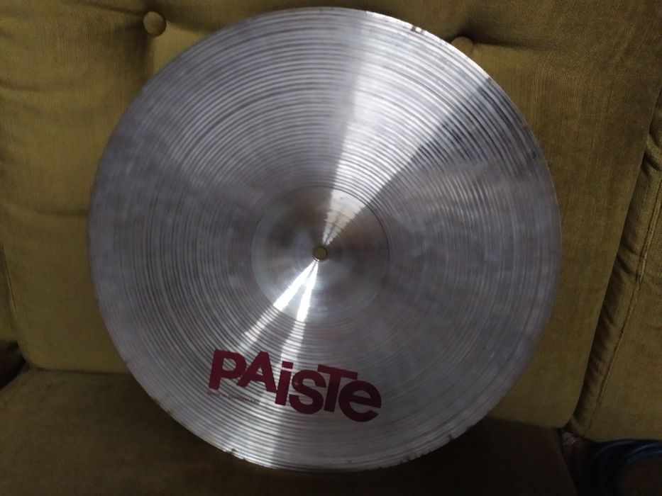 Pratos paiste 3000