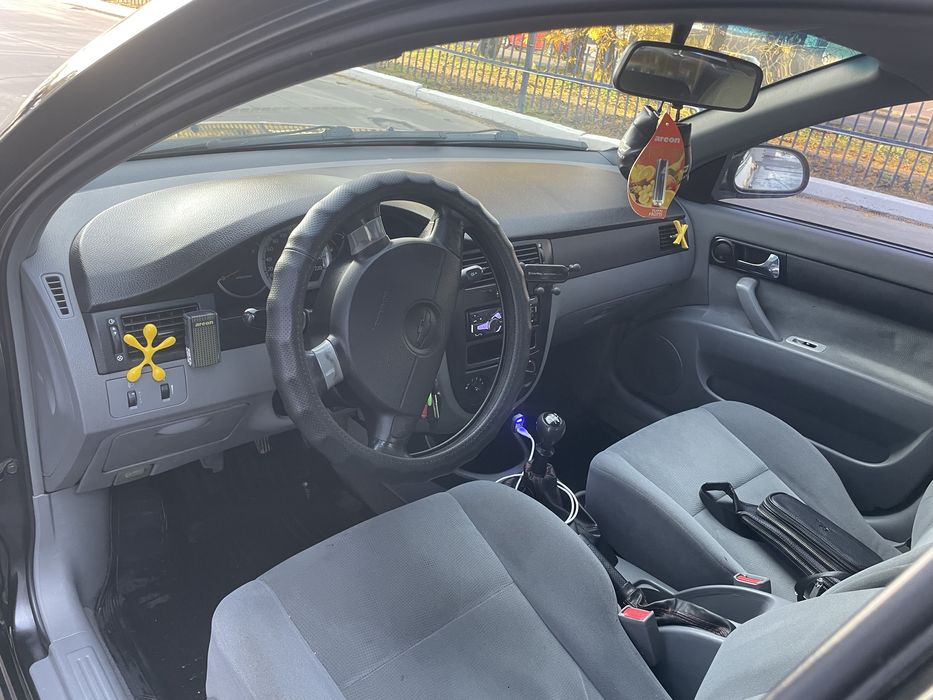 продам лачеті 1,8