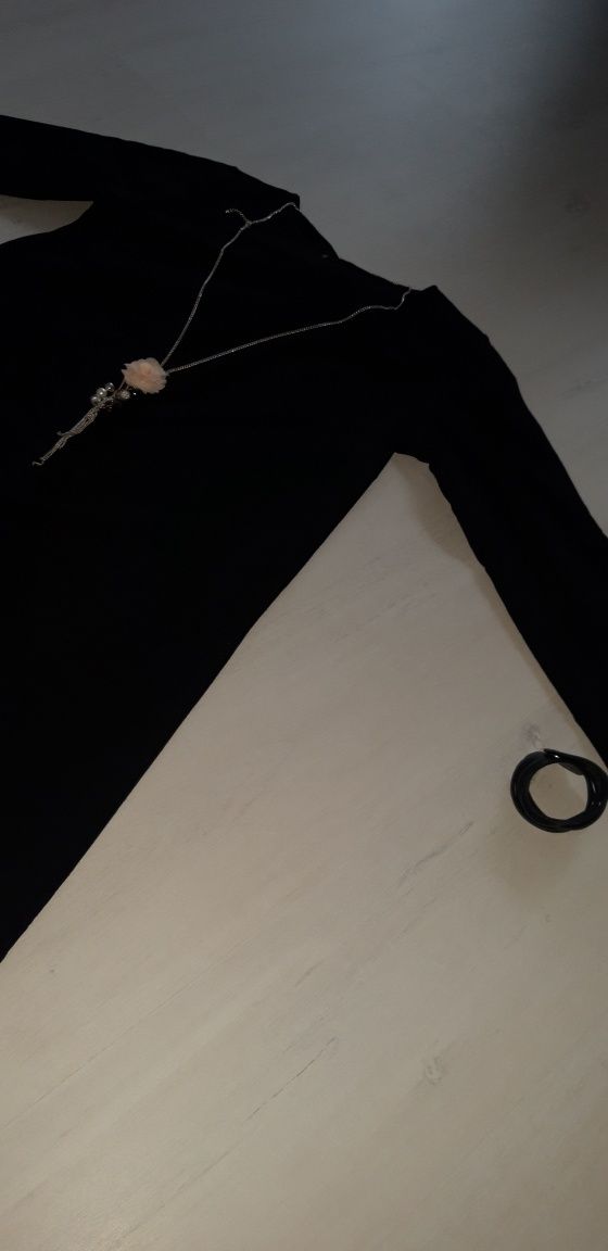 Sukienka dresowa trapezowa czarna L/164 galowa