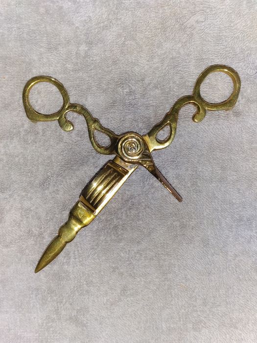 Vintage mosiężny tłumik do świec - nożyczki