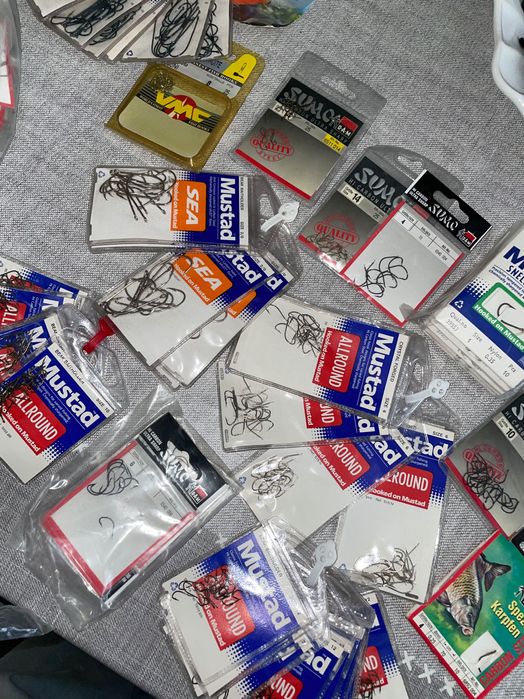 Vários utensílios para pesca