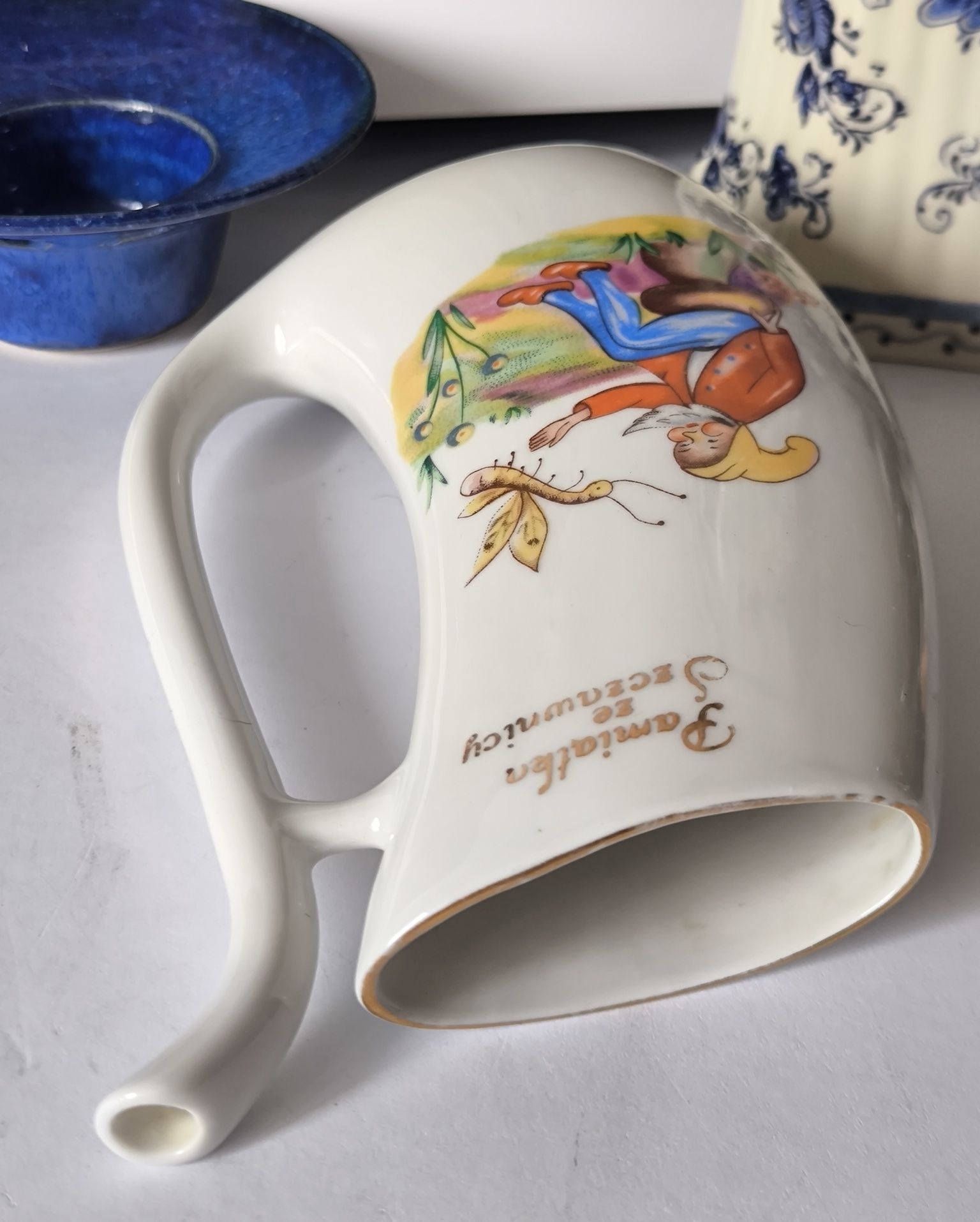 Pijałka krasnoludek Ćmielów piękna stara porcelana