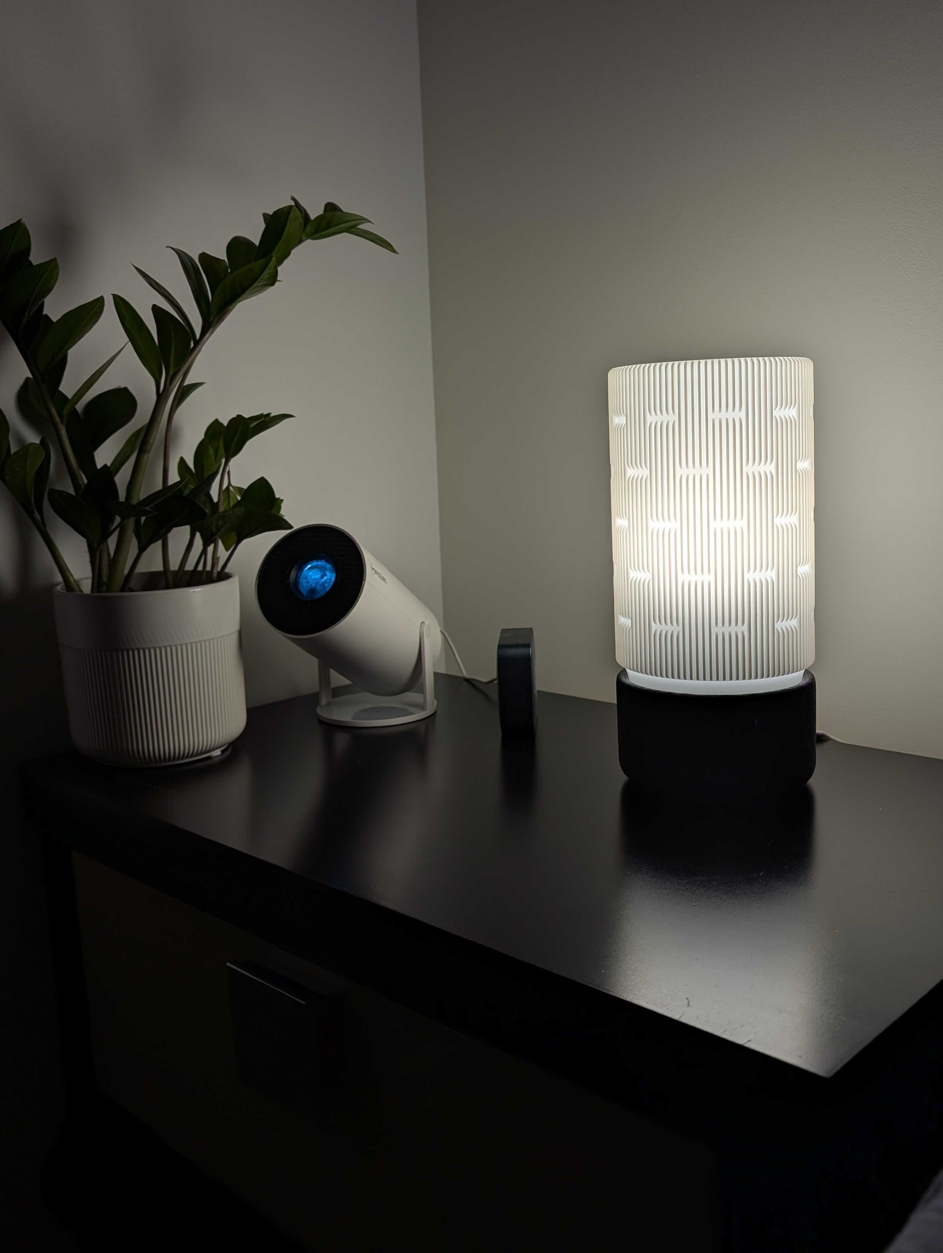 Stylowa lampka nocna własnej produkcji
