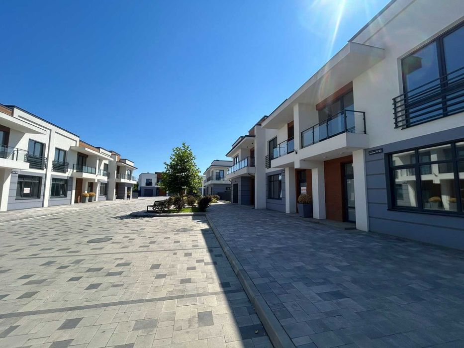 Таунхаус з Частковим РЕМОНТОМу Вовчинцях в котеджному містечку