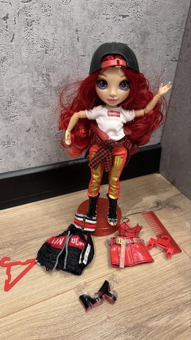 Lalka rainbow high Rubi