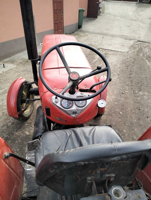 Sprzedam ciągnik c-360 w świetnym stanie