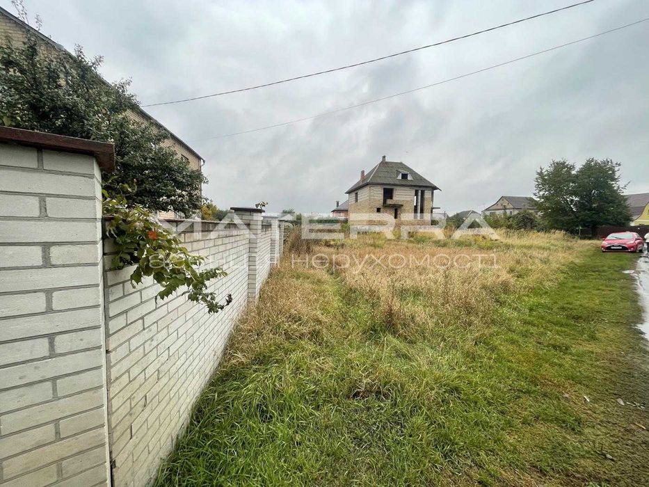 Гатне продам ділянку 15 сот з недобудовою. Асфальт, Озеро!