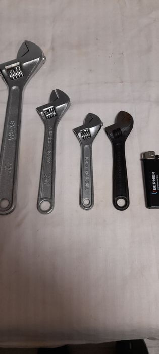 Klucze nastawne  z PRL kolekcjonerskie  nowe