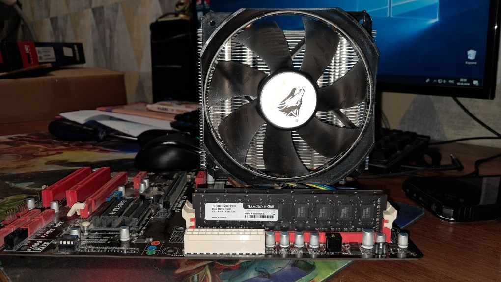 Продам материнскую плату BIOSTAR TP75
