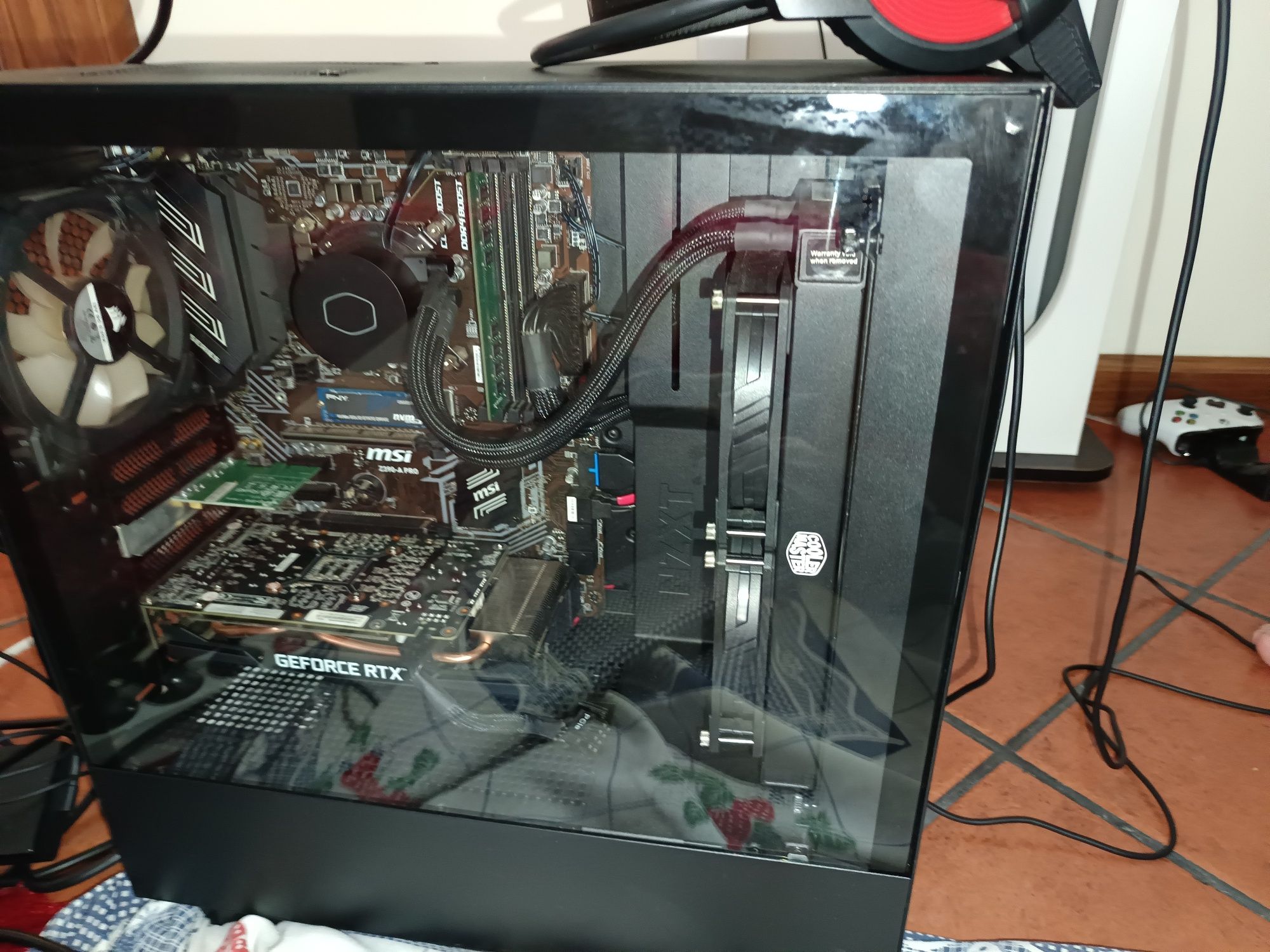 Monitor  e torre