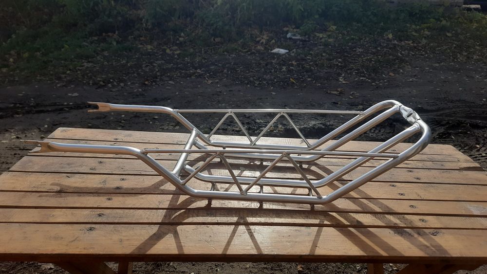 Багажник дельта, альфа, мустанг