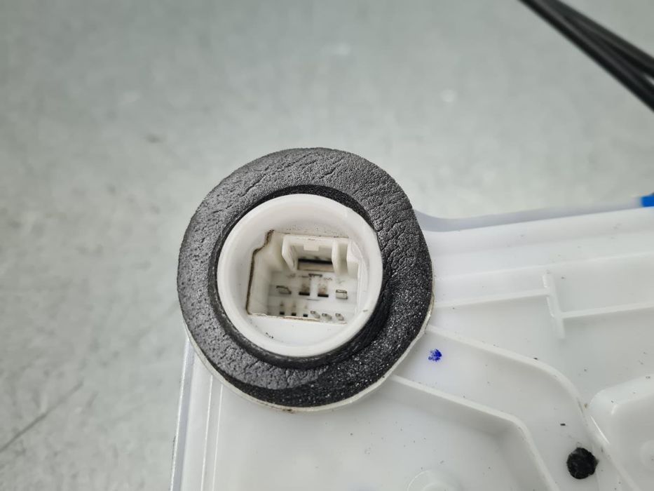 Fechadura / fecho porta frente esquerdo CITROËN C1 II