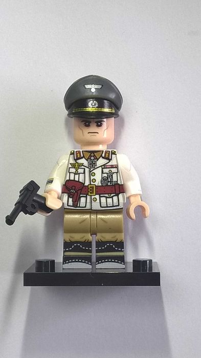 Figurka żołnierza niemieckiego 4 krotny nadruk I WW2 I komp. z Lego