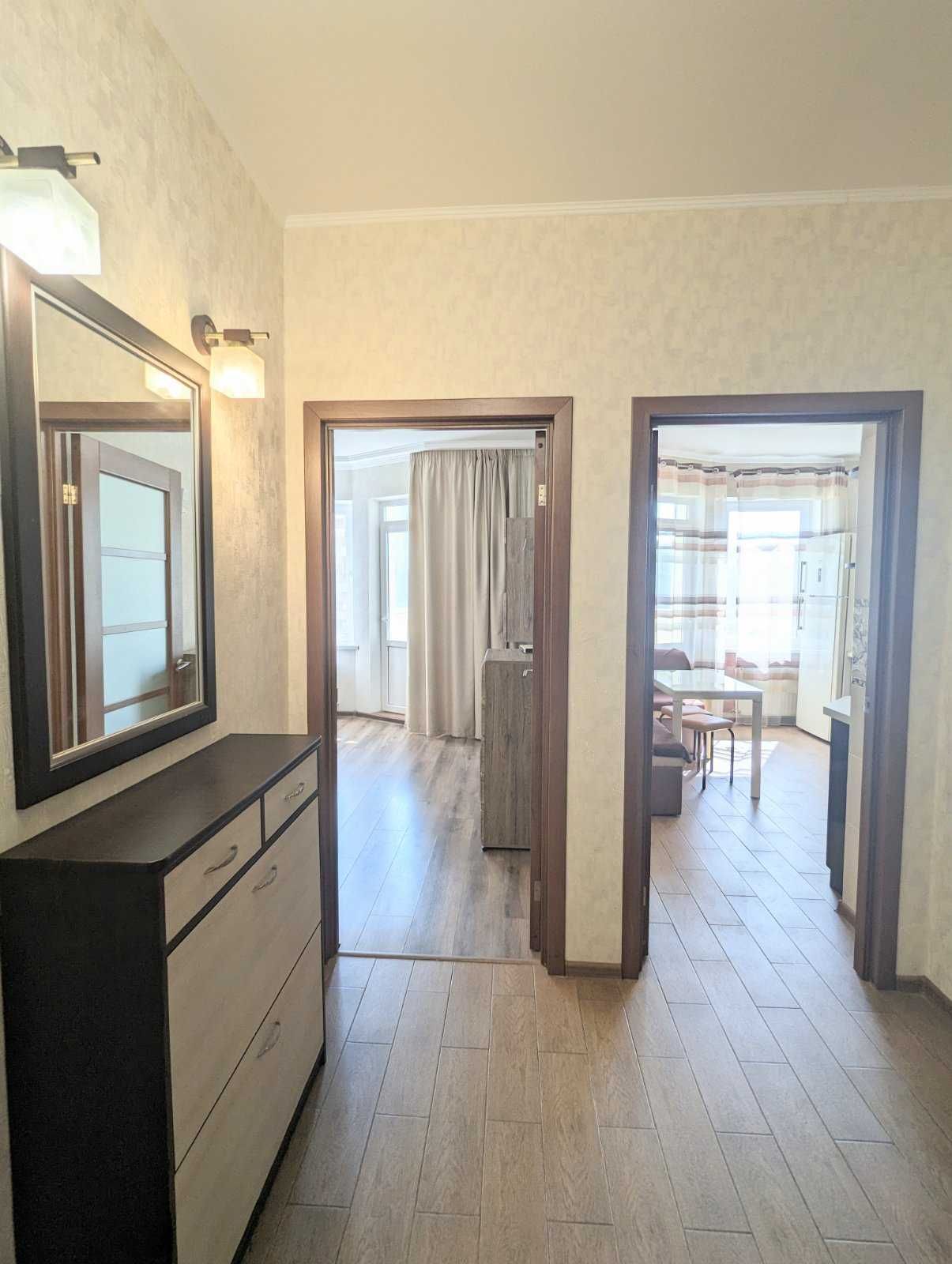 Однокомнатная квартира в ЖК Радужный, первый дом от Жукова.
