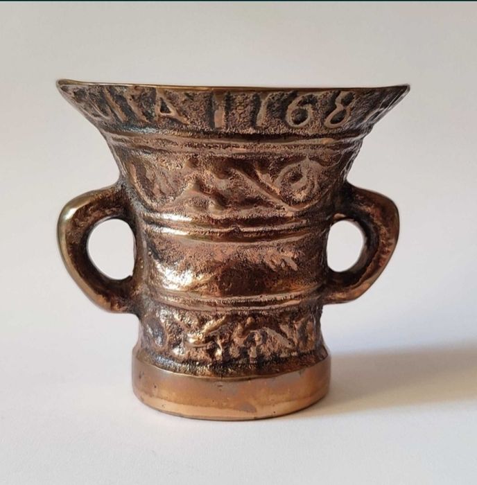 Ступка алюминиевая с пестиком в идеальном состоянии