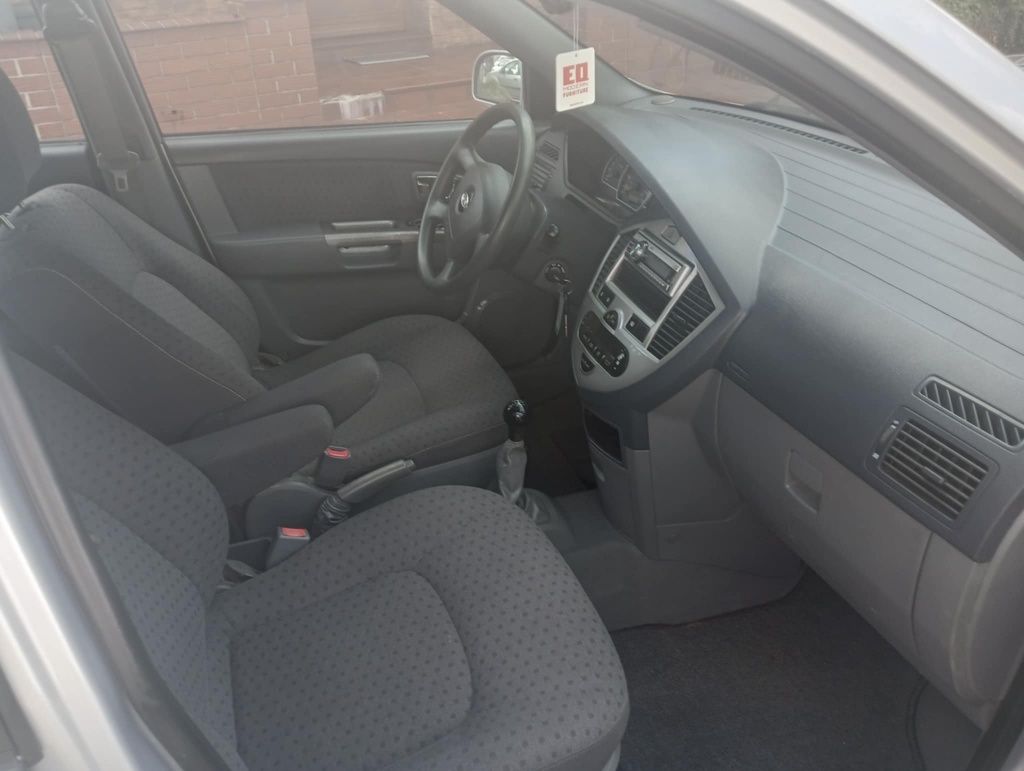 Kia Carens 2006r., 1975 cm benzyna
